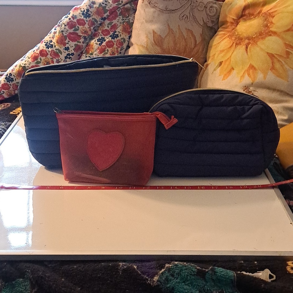 Sonia Kashuk Navy Quilted Puffer Makeup Bag Set + Red Heart Mesh Pouch